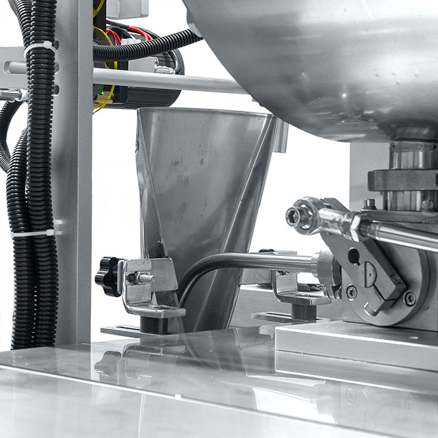 Sauce Liquid Packaging Machine FSL-B320PHM